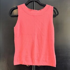 Dressbarn  Coral Sleeveless Top lightweight